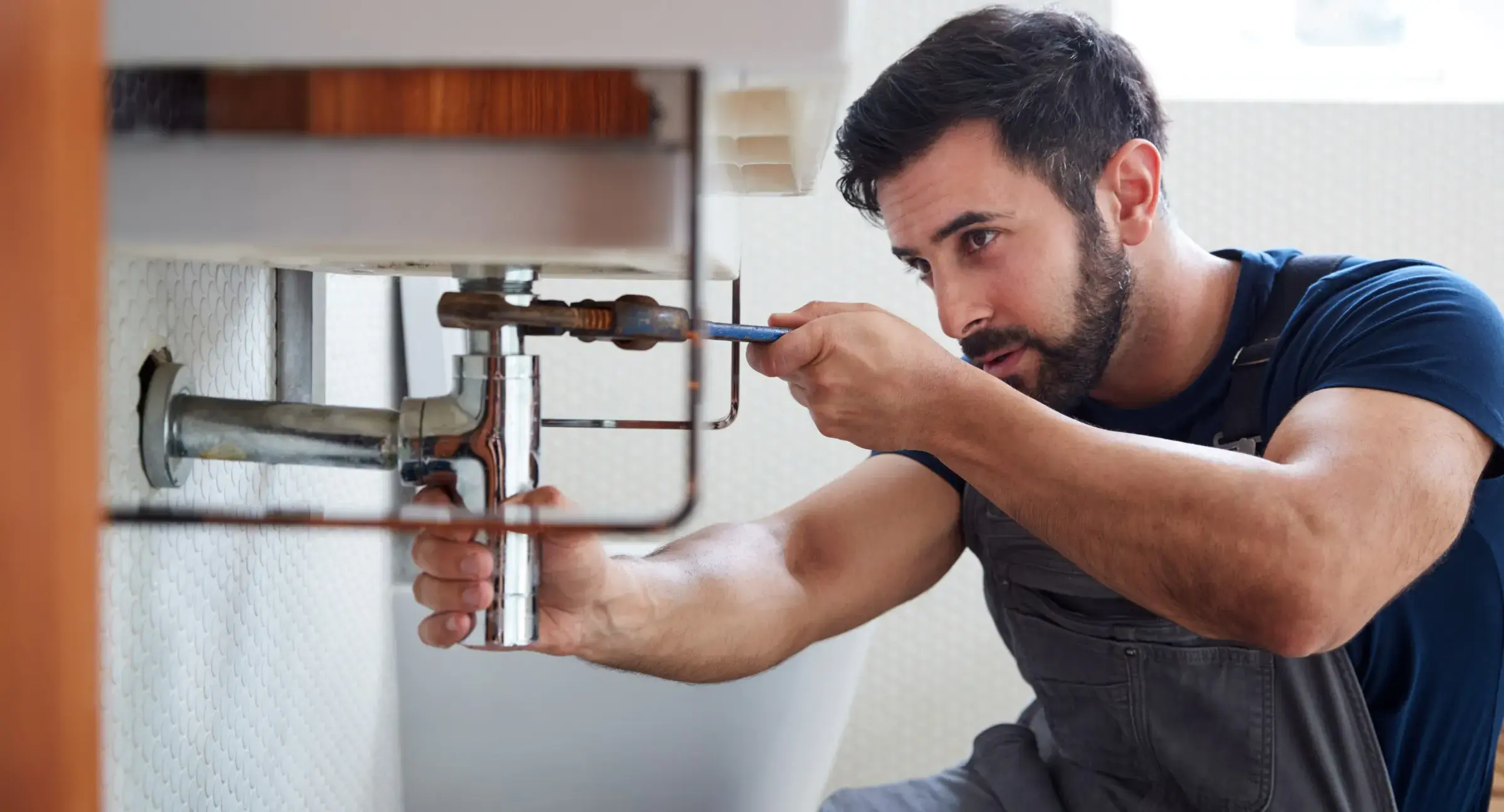 Choosing the Right Plumber in Hollywood Fl: Essential Qualities for Your Search